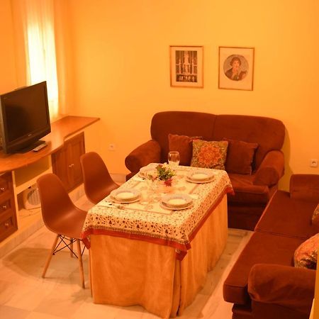 Duplex Donkey Parking Apartment Seville Exterior photo